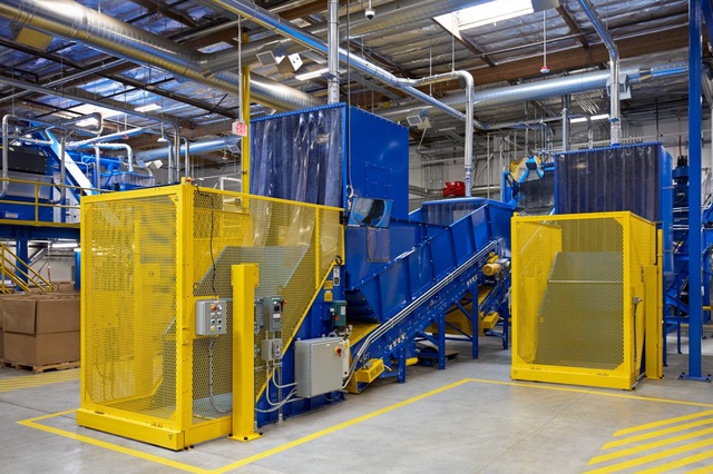 Apple lập cột mốc xanh mới: 30% vật liệu sản phẩm năm 2025 l&agrave; t&aacute;i chế, ho&agrave;n th&agrave;nh cam kết x&oacute;a sổ nhựa khỏi bao b&igrave;- Ảnh 4.