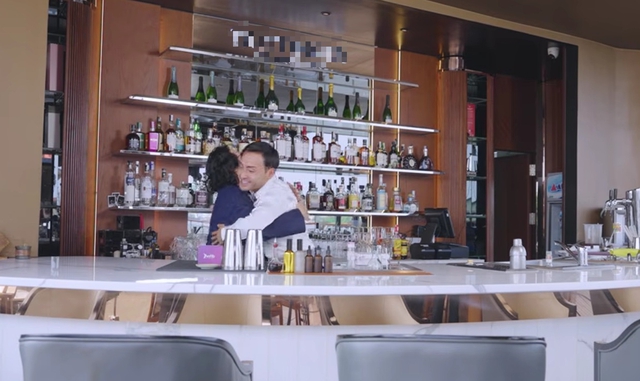 NSƯT Th&agrave;nh Lộc bắt taxi hẹn h&ograve; 1 người: "Trong l&ograve;ng t&ocirc;i n&ocirc;n nao"- Ảnh 2.