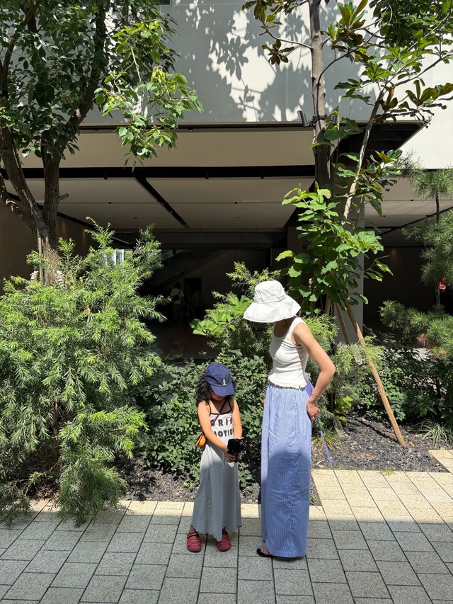 5 khoảnh khắc trong ng&agrave;y bạn "qu&ecirc;n" chống nắng, v&agrave; da đang &acirc;m thầm sạm đi từ đ&oacute;- Ảnh 3.