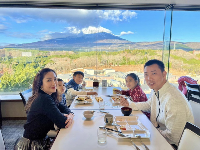 Nữ NSƯT n&oacute;i l&yacute; do đi &Uacute;c: "Đất nước m&igrave;nh, qu&ecirc; hương m&igrave;nh lu&ocirc;n l&agrave; số 1" - Ảnh 1.