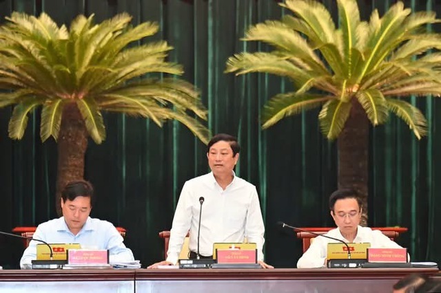 &ldquo;Nghĩ đến người d&acirc;n để h&agrave;nh động&rdquo;: Kim chỉ nam cho h&agrave;nh tr&igrave;nh bứt ph&aacute; của Th&agrave;nh phố Hồ Ch&iacute; Minh - Ảnh 2.