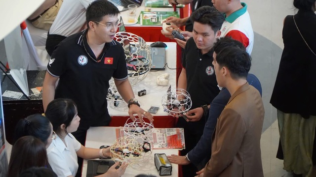 Th&agrave;nh lập C&ocirc;ng ty cổ phần Quỹ đầu tư mạo hiểm Th&agrave;nh phố Hồ Ch&iacute; Minh: &ldquo;bệ ph&oacute;ng&rdquo; chiến lược cho kỳ l&acirc;n c&ocirc;ng nghệ Việt - Ảnh 4.