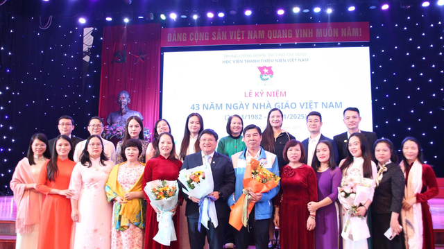 15 NĂM X&Acirc;Y DỰNG, PH&Aacute;T TRIỂN KHOA CH&Iacute;NH TRỊ HỌC (HỌC VIỆN THANH THIẾU NI&Ecirc;N VIỆT NAM) V&Agrave; KỶ NIỆM 38 NĂM NG&Agrave;Y TH&Agrave;NH LẬP  - Ảnh 1.