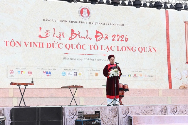 G&igrave;n giữ hồn cốt d&acirc;n tộc qua Lễ rước &ndash; tế &ndash; d&acirc;ng hương Đức Quốc Tổ Lạc Long Qu&acirc;n - Ảnh 3.