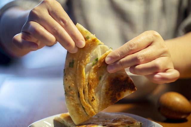 B&aacute;c sĩ Nhi khoa cảnh b&aacute;o: Khẩn trương loại bỏ ngay 3 loại "bữa s&aacute;ng độc hại" đang &acirc;m thầm "đ&aacute;nh cắp" chiều cao của trẻ - Ảnh 3.