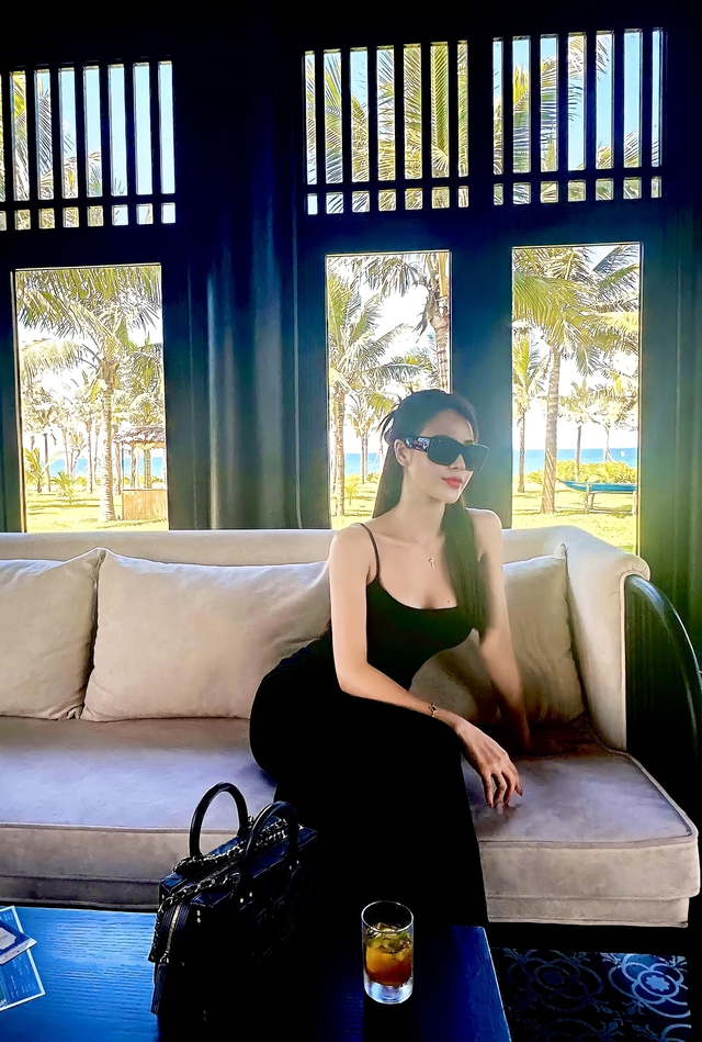 Mẹ đơn th&acirc;n l&agrave; mỹ nh&acirc;n phim giờ v&agrave;ng VTV, U40 body đẹp "mướt mắt", kh&ocirc;ng c&oacute; &yacute; định lấy chồng - Ảnh 9.