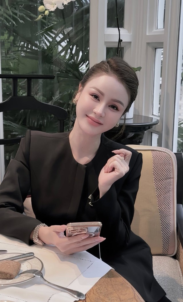 Mẹ đơn th&acirc;n l&agrave; mỹ nh&acirc;n phim giờ v&agrave;ng VTV, U40 body đẹp "mướt mắt", kh&ocirc;ng c&oacute; &yacute; định lấy chồng - Ảnh 6.