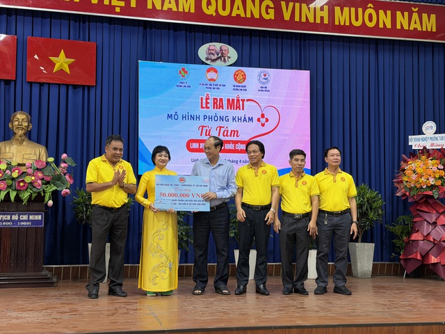 &ldquo;Ph&ograve;ng kh&aacute;m Từ T&acirc;m&rdquo; ở Th&agrave;nh phố Hồ Ch&iacute; Minh: Thắp s&aacute;ng y tế cơ sở bằng l&ograve;ng nh&acirc;n &aacute;i - Ảnh 4.