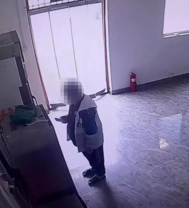 Người đ&agrave;n &ocirc;ng 33 tuổi tử vong sau 3 ng&agrave;y ở trại giảm c&acirc;n, c&ocirc;ng bố đoạn CCTV g&acirc;y sốc- Ảnh 2.