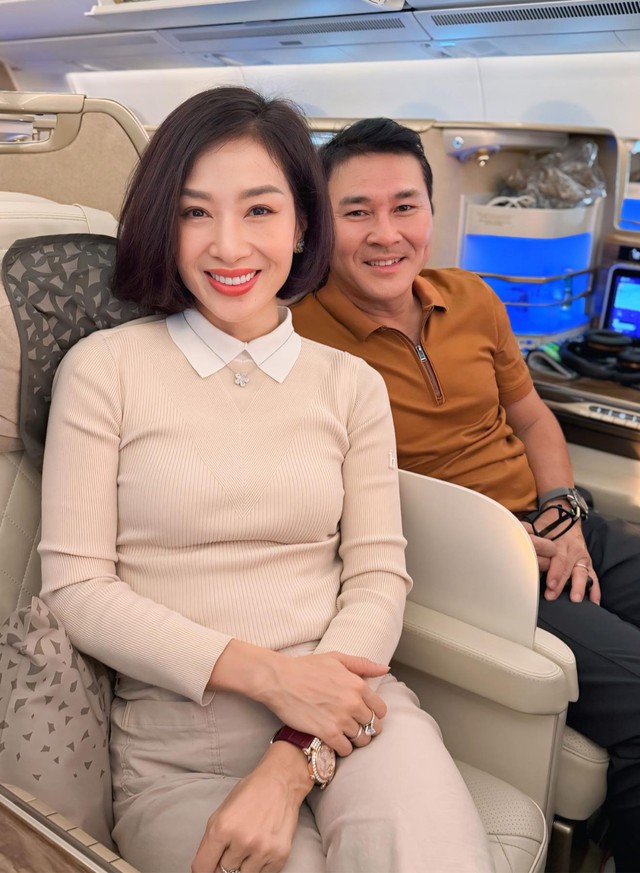 Nhan sắc hoa kh&ocirc;i Việt cưới đại gia "ngh&egrave;o nhất trong số những người theo đuổi" - Ảnh 8.