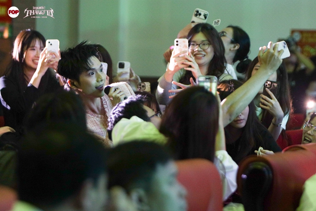 Dạ Kh&uacute;c Th&aacute;ng Tư 2026 kh&eacute;p lại với h&agrave;nh tr&igrave;nh &ldquo;LIMINAL&rdquo; gi&agrave;u cảm x&uacute;c - Ảnh 5.