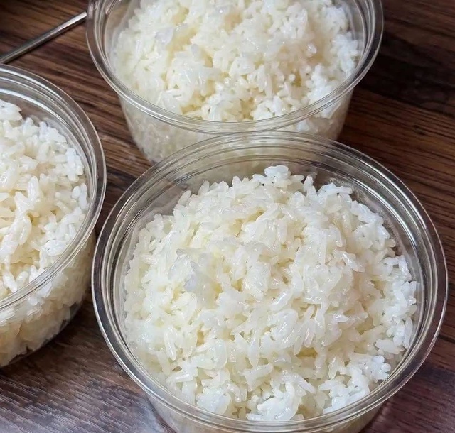 Bảo quản cơm nguội trong tủ lạnh được bao l&acirc;u? Chuy&ecirc;n gia dinh dưỡng: Đừng mắc 3 sai lầm!- Ảnh 2.