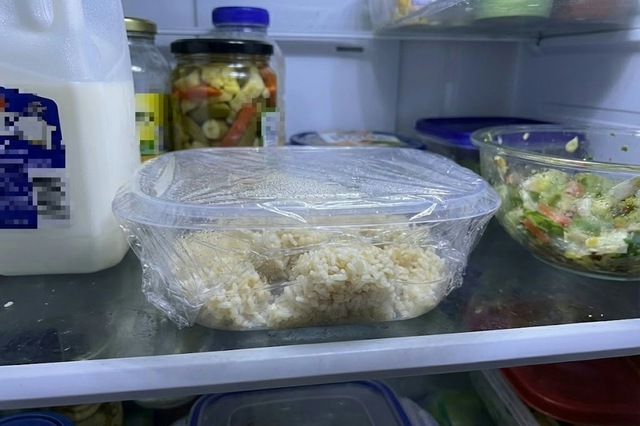 Bảo quản cơm nguội trong tủ lạnh được bao l&acirc;u? Chuy&ecirc;n gia dinh dưỡng: Đừng mắc 3 sai lầm!- Ảnh 3.