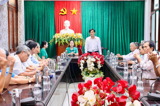 Ho&agrave;ng H&agrave; Mobile triển khai tri &acirc;n cựu chiến binh to&agrave;n quốc, giảm gi&aacute; sản phẩm tới 80% dịp 30/4- Ảnh 2.