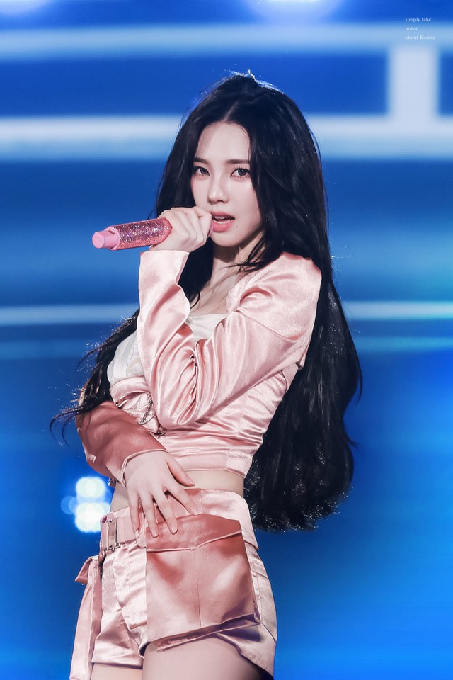 Cả triệu người sững sờ trước nhan sắc đẳng cấp của mỹ nhân đẹp hơn trí tuệ nhân tạo, visual cỡ này bảo sao cứ mãi hot! - Ảnh 7. Cả triệu người sững sờ trước nhan sắc đẳng cấp của mỹ nhân đẹp hơn trí tuệ nhân tạo, visual cỡ này bảo sao cứ mãi hot! - Ảnh 7.
