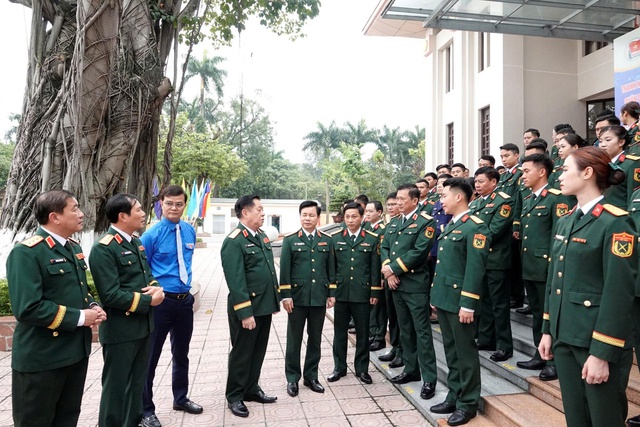 Đại tướng Phan Văn Giang: Khơi dậy kh&aacute;t vọng cống hiến, h&agrave;nh động theo 16 &ldquo;từ kh&oacute;a&rdquo; chiến lược - Ảnh 2.