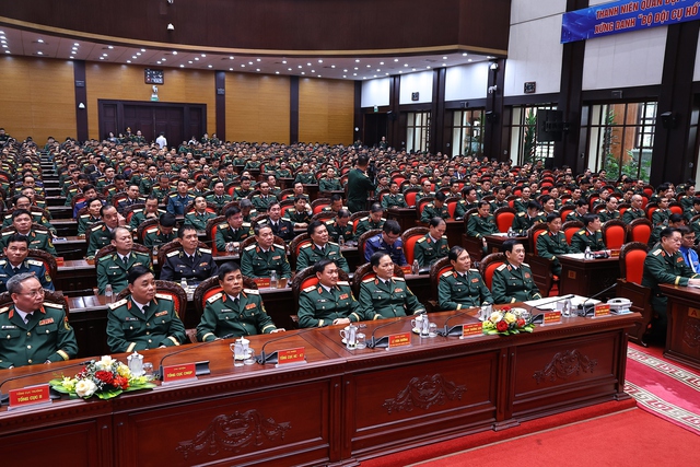 Đại tướng Phan Văn Giang: Khơi dậy kh&aacute;t vọng cống hiến, h&agrave;nh động theo 16 &ldquo;từ kh&oacute;a&rdquo; chiến lược - Ảnh 4.