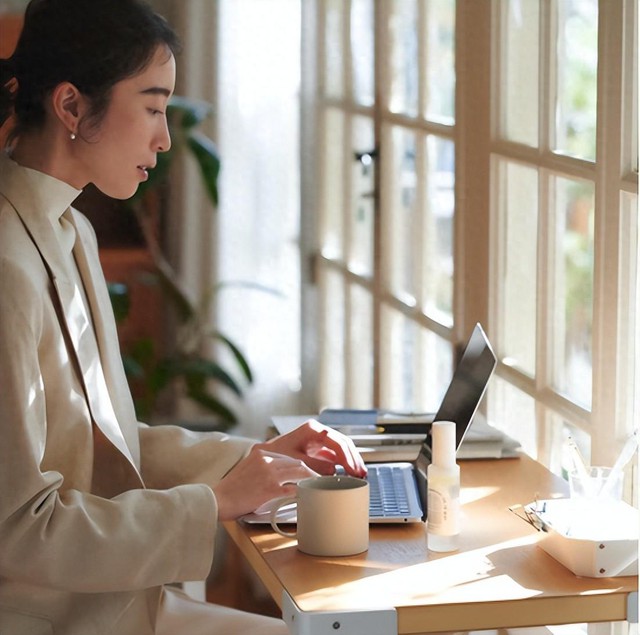 6h s&aacute;ng &ldquo;rửa mặt&rdquo; bằng email sa thải, 30.000 chung nỗi buồn mất việc: &ldquo;Ch&uacute;ng t&ocirc;i kh&ocirc;ng c&oacute; cơ hội n&oacute;i lời tạm biệt&rdquo; - Ảnh 2.