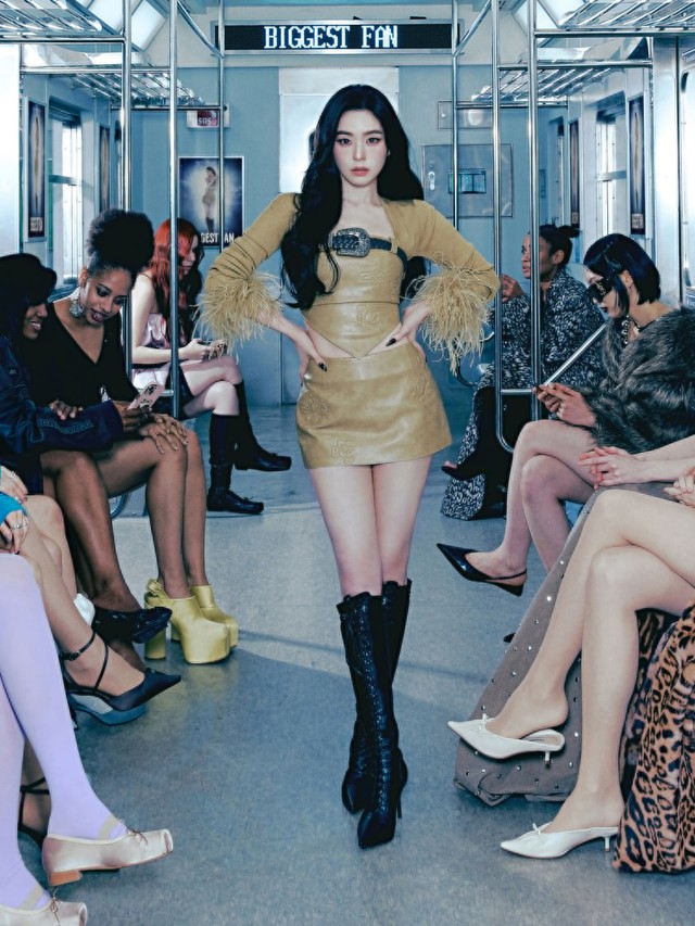 Mỹ nh&acirc;n đẹp nhất showbiz hết thời: Ra nhạc kh&ocirc;ng ai xem, ngo&agrave;i nhan sắc chẳng c&ograve;n g&igrave; để nhắc - Ảnh 8.