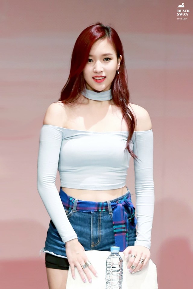Showbiz c&oacute; tổ hợp kh&ocirc;ng lỗ hổng visual: 9 mỹ nh&acirc;n mỗi người một vẻ, đ&aacute;ng y&ecirc;u - trưởng th&agrave;nh "c&acirc;n đẹp"- Ảnh 36.