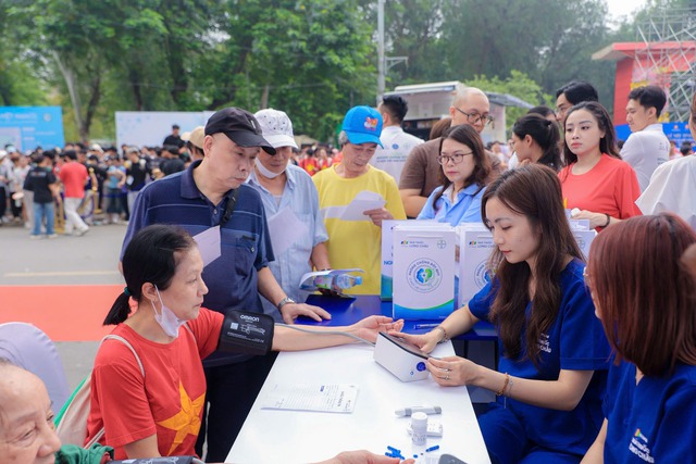 Ng&agrave;y Sức khỏe to&agrave;n d&acirc;n 7-4: Chủ động ph&ograve;ng bệnh - V&igrave; một Việt Nam khỏe mạnh - Ảnh 3.