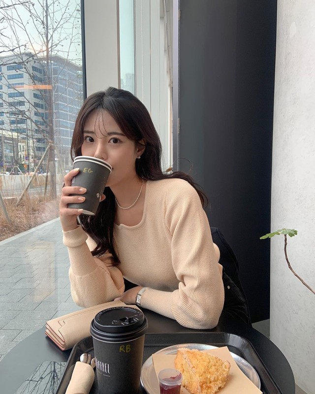 C&oacute; tiền th&igrave; mua v&agrave;ng ngay hay chờ th&ecirc;m? Hai lựa chọn quen thuộc nhưng &iacute;t ai hiểu r&otilde; rủi ro- Ảnh 4.