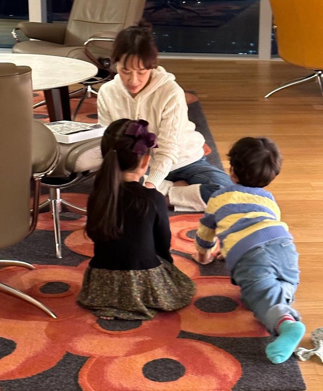 3 con gi&aacute;p tuổi trẻ lo cho gia đ&igrave;nh, về gi&agrave; hưởng ph&uacute;c - Ảnh 1.