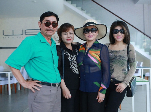 Nữ danh ca 16 người em ruột: "Em &uacute;t t&ocirc;i bằng tuổi con t&ocirc;i" - Ảnh 2.