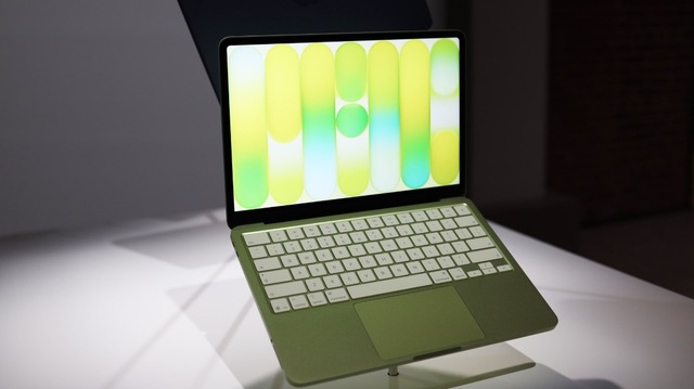 Microsoft tuyên bố 16GB RAM chỉ là mức tối thiểu, 32GB mới là tiêu chuẩn "không cần lo nghĩ"- Ảnh 2. Microsoft tuyên bố 16GB RAM chỉ là mức tối thiểu, 32GB mới là tiêu chuẩn "không cần lo nghĩ"- Ảnh 2.
