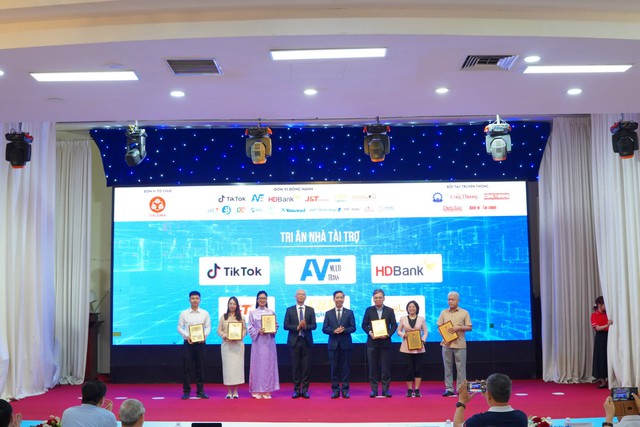 Diễn đ&agrave;n C&ocirc;ng nghệ Logistics 2026 - VALOMA LogTech Forum 2026 - Ảnh 3.