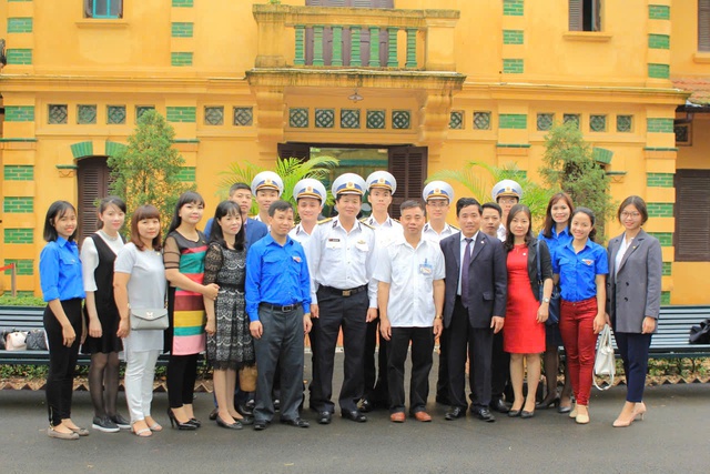 Gi&aacute; trị l&yacute; luận v&agrave; thực tiễn của t&aacute;c phẩm &ldquo;N&acirc;ng cao đạo đức c&aacute;ch mạng, qu&eacute;t sạch chủ nghĩa c&aacute; nh&acirc;n&rdquo; đối với c&ocirc;ng t&aacute;c thanh ni&ecirc;n trong kỷ nguy&ecirc;n số - Ảnh 15.