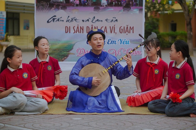 Thầy tổng phụ tr&aacute;ch vơi đam m&ecirc; &ldquo;X&acirc;y dựng văn h&oacute;a ứng xử học đường&rdquo; - Ảnh 3.