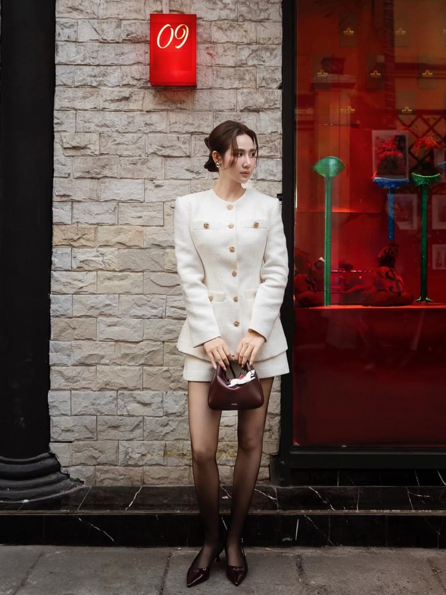 Mỹ nh&acirc;n mặc đồ c&ocirc;ng sở đẹp nhất showbiz, ngắm 100 lần vẫn kh&ocirc;ng biết ch&aacute;n l&agrave; g&igrave;- Ảnh 5.