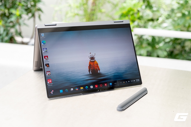 Cận cảnh Lenovo Yoga 7i 2-in-1 Gen 11: Tích hợp Intel Core Ultra thế hệ 3, 32GB RAM, đa dụng mạnh mẽ nhưng vẫn có điểm cần lưu ý - Ảnh 35.