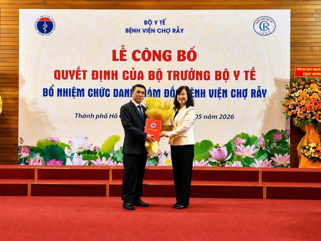 BS.CKII Phạm Thanh Việt ch&iacute;nh thức được bổ nhiệm Gi&aacute;m đốc Bệnh viện Chợ Rẫy - Ảnh 1.