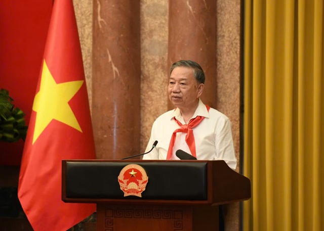 Tổng B&iacute; thư, Chủ tịch nước T&ocirc; L&acirc;m gặp mặt 85 đội vi&ecirc;n ti&ecirc;u biểu - Ảnh 7.