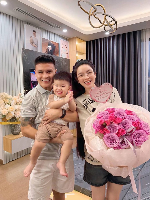 Chu Thanh Huyền đến ớt cũng phải đi xin h&agrave;ng x&oacute;m, nh&igrave;n sang Do&atilde;n Hải My ra cửa nh&agrave; h&aacute;i xo&agrave;i cả rổ ăn kh&ocirc;ng ch&aacute;n - Ảnh 8.