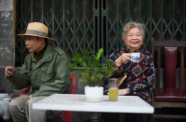 Nữ NSƯT duy nhất c&oacute; 3 con g&aacute;i mang họ mẹ: Gia tộc lẫy lừng miền Bắc - Ảnh 4.