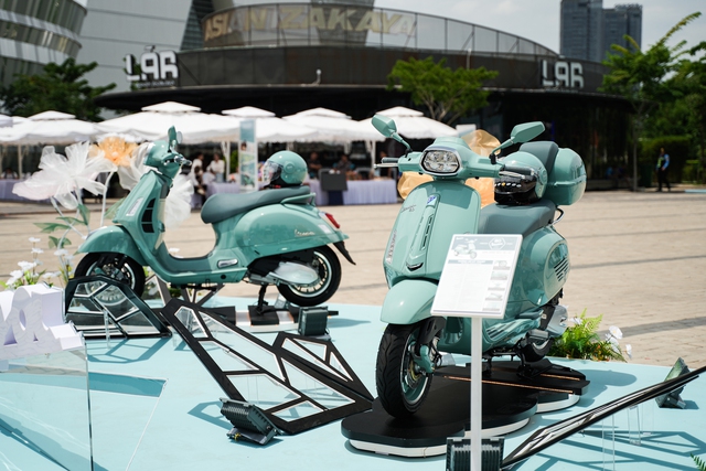Đi Vespa kh&ocirc;ng đơn giản l&agrave; &ldquo;chạy xe&rdquo;, đ&oacute; l&agrave; một kiểu &ldquo;tr&igrave;nh diễn di sản&rdquo; - Ảnh 8.