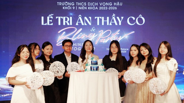 Lan tỏa gi&aacute; trị biết ơn trong lễ trưởng th&agrave;nh tuổi 15 của học sinh THCS Dịch Vọng Hậu - Ảnh 12.