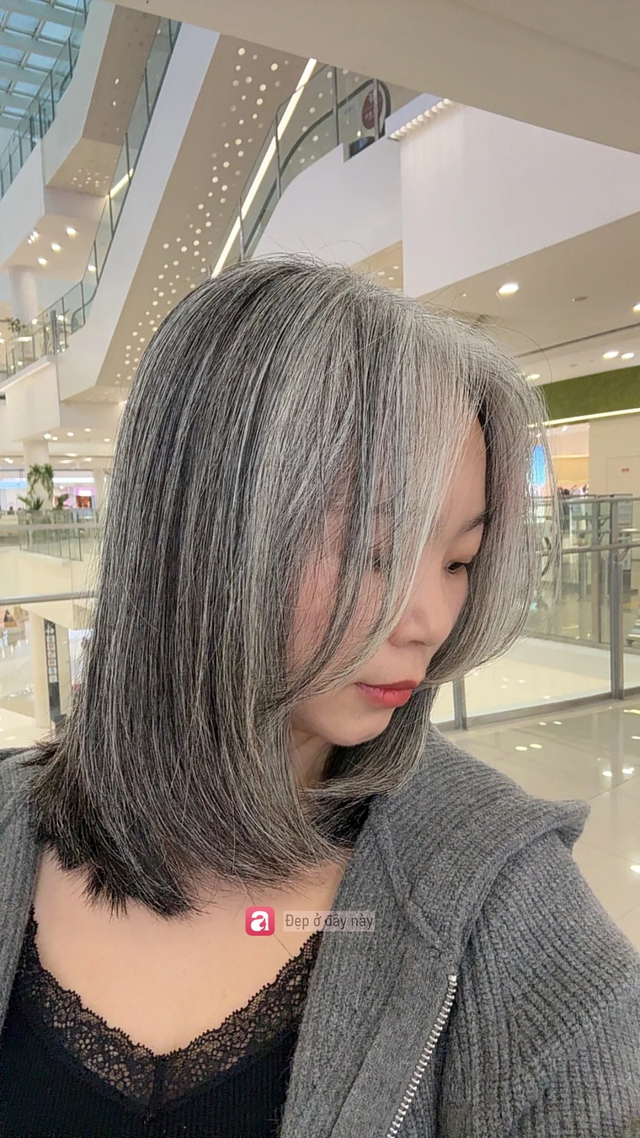 Phụ nữ ngo&agrave;i 40 đang bỏ nhuộm phủ t&oacute;c bạc để chuyển sang kiểu t&oacute;c n&agrave;y- Ảnh 6.
