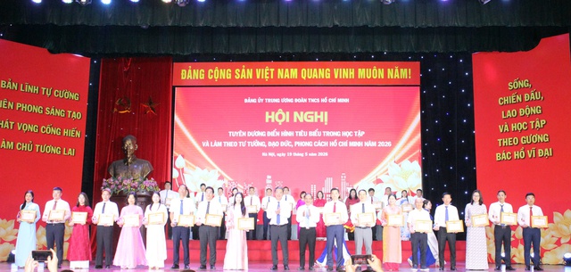 Đảng ủy Trung ương Đoàn tuyên dương điển hình tiêu biểu trong học tập và làm theo tư tưởng, đạo đức, phong cách Hồ Chí Minh năm 2026 - Ảnh 4.