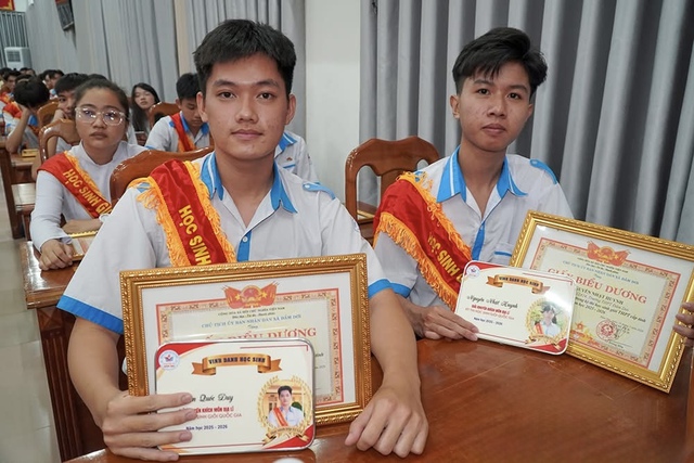 Trường THPT Đầm Dơi: &ldquo;Tr&aacute;i ngọt&rdquo; từ t&acirc;m huyết v&agrave; kh&aacute;t vọng vươn l&ecirc;n - Ảnh 5.
