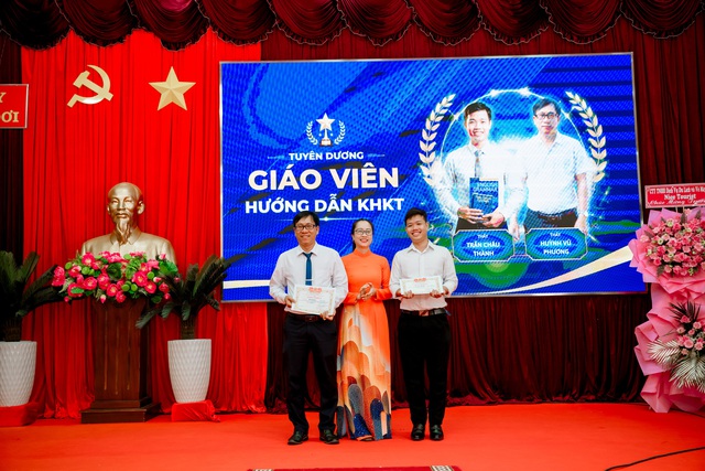 Trường THPT Đầm Dơi: &ldquo;Tr&aacute;i ngọt&rdquo; từ t&acirc;m huyết v&agrave; kh&aacute;t vọng vươn l&ecirc;n - Ảnh 2.