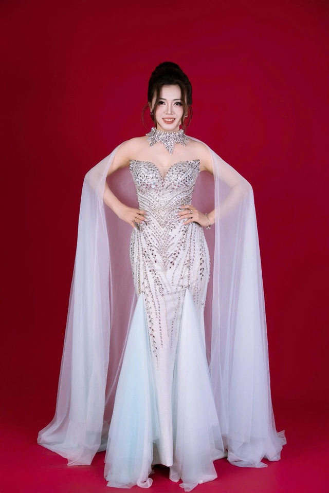 Cựu sinh vi&ecirc;n Sư phạm H&agrave; Nội, Kim Phương Anh đăng quang &aacute; hậu Mrs Earth Vietnam 2026- Ảnh 3.