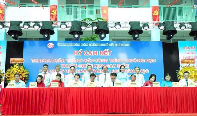 Th&agrave;nh phố Hồ Ch&iacute; Minh ph&aacute;t động cao điểm &ldquo;100 ng&agrave;y đ&ecirc;m ho&agrave;n th&agrave;nh 1.000 ph&ograve;ng học&rdquo; - Ảnh 1.