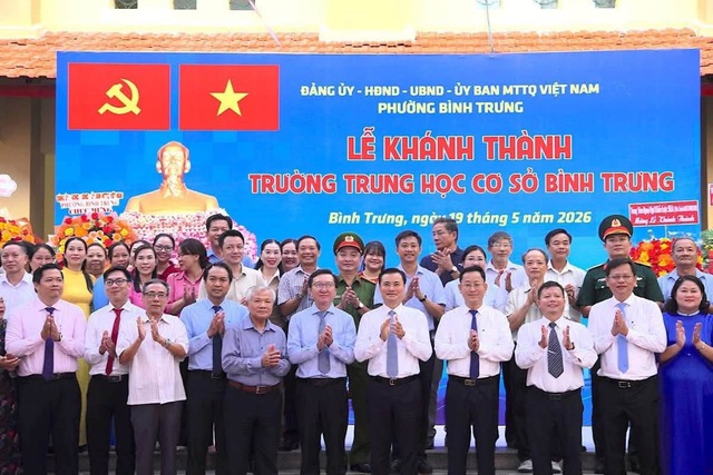 Th&agrave;nh phố Hồ Ch&iacute; Minh ph&aacute;t động cao điểm &ldquo;100 ng&agrave;y đ&ecirc;m ho&agrave;n th&agrave;nh 1.000 ph&ograve;ng học&rdquo; - Ảnh 4.