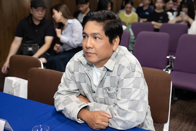 Đức Thịnh nhắn nhủ vợ: "Thanh Th&uacute;y ơi, sau 18 năm anh đ&atilde; cũ v&agrave; mốc meo rồi nhưng em h&atilde;y thương anh" - Ảnh 4.