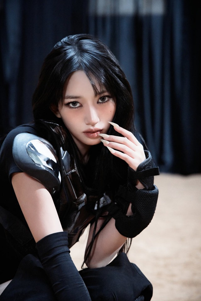 Nhóm mỹ nhân "BLACKPINK 2.0" trở lại: Concept ma mị như phim khoa học viễn tưởng nhưng không ai quan tâm - Ảnh 2.