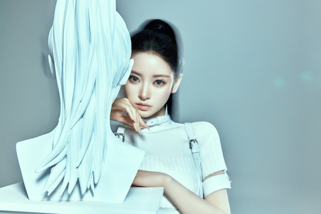 Nhóm mỹ nhân "BLACKPINK 2.0" trở lại: Concept ma mị như phim khoa học viễn tưởng nhưng không ai quan tâm - Ảnh 4.